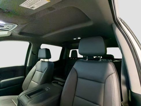 Certified 2021 GMC Sierra 1500 SLT image 19