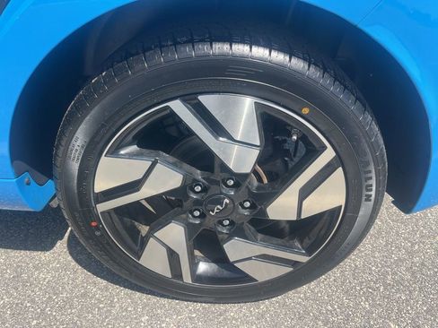 Used 2023 Kia Soul GT-Line FWD image 28