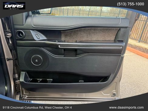 Used 2018 Ford Expedition Limited w/ Equipment Group 302A image 46