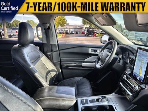 Used 2023 Ford Explorer Limited w/ Limited Technology Package RWD image 18