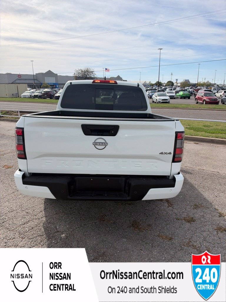 Used 2026 Nissan Frontier SV AWD/4WD image 5