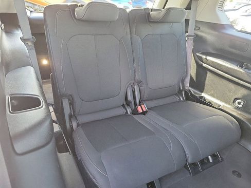 Used 2024 Jeep Grand Cherokee L Laredo image 19