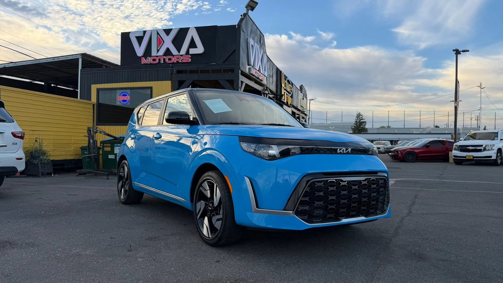 Used 2024 Kia Soul GT-Line FWD image 3