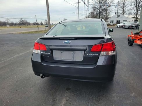 Used 2011 Subaru Legacy 2.5i Premium image 10