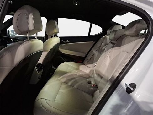 Used 2023 Genesis G70 2.0T image 20