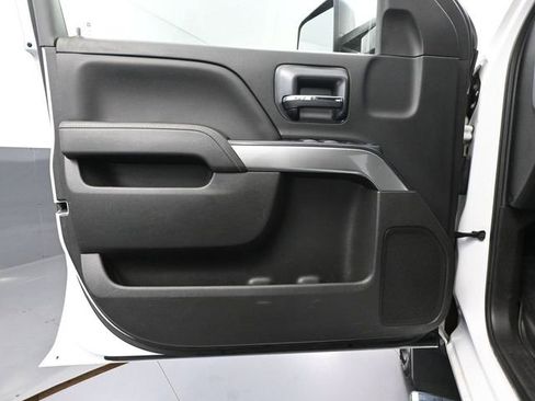 Used 2018 Chevrolet Silverado 1500 LT w/ All Star Edition image 22