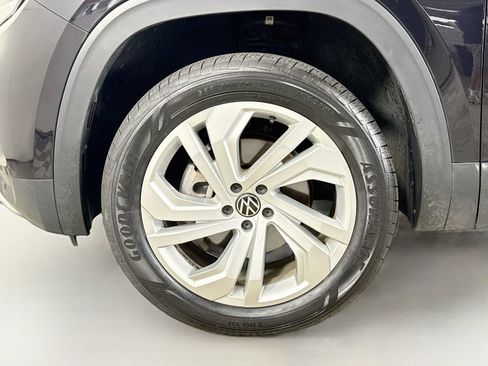 Certified 2023 Volkswagen Atlas SE AWD/4WD image 30