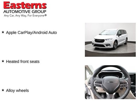 Used 2024 Chrysler Pacifica Select image 11