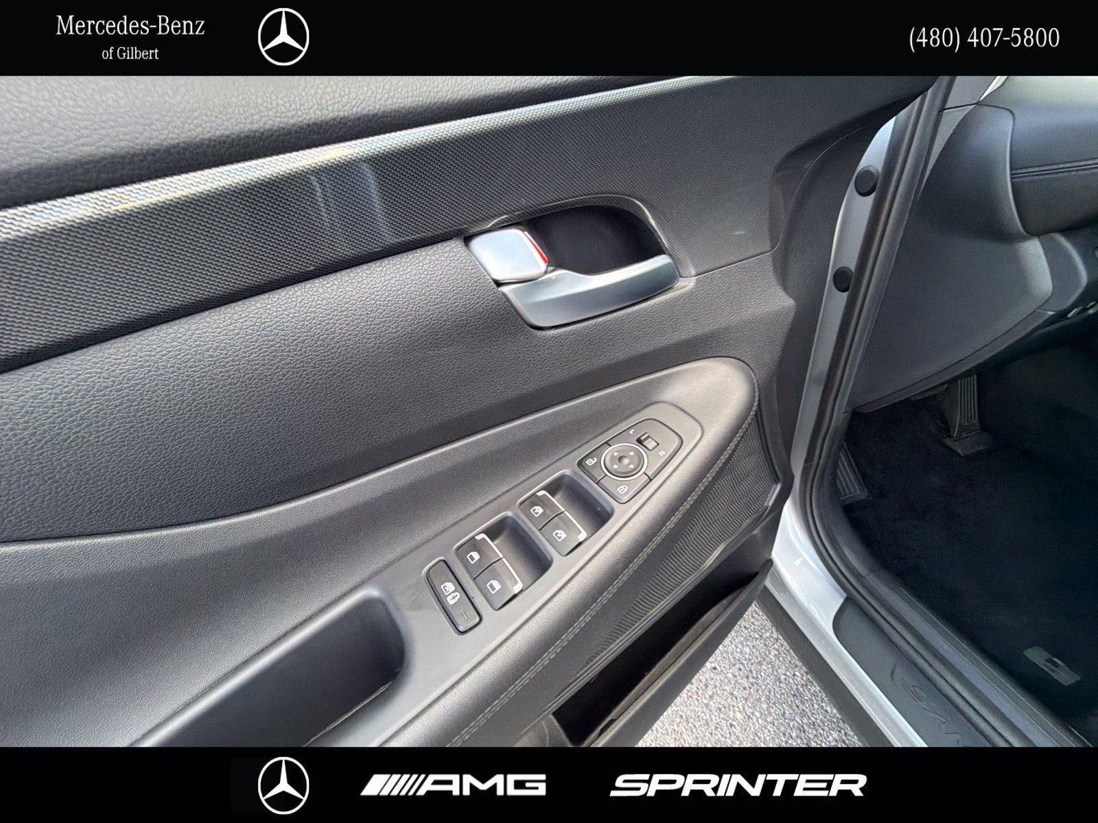 Used 2023 Hyundai Santa Fe SEL FWD image 13