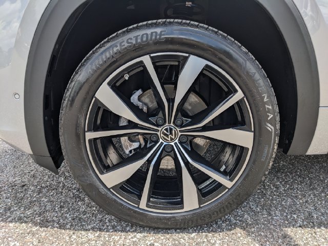 Used 2026 Volkswagen Atlas SEL Premium R-Line AWD/4WD image 10