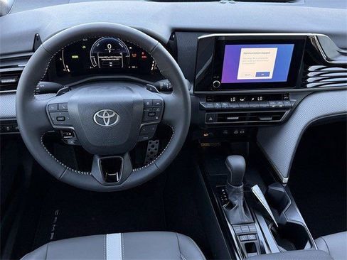 New 2026 Toyota Camry SE image 12