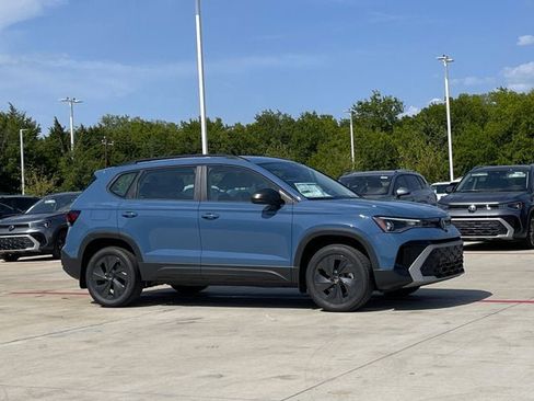 New 2026 Volkswagen Taos S FWD image 5