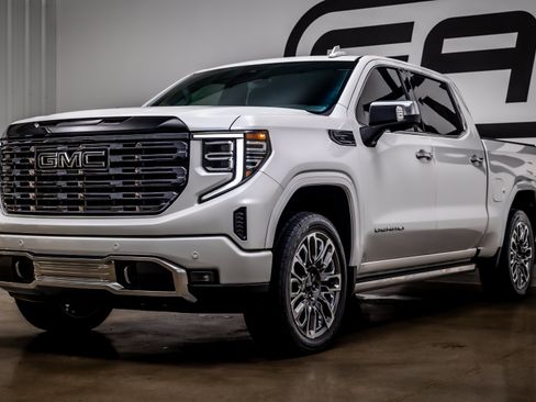 Used 2025 GMC Sierra 1500 Denali Ultimate AWD/4WD image 31