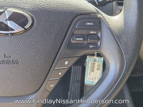 Used 2018 Kia Forte LX w/ LX Popular Package FWD image 23