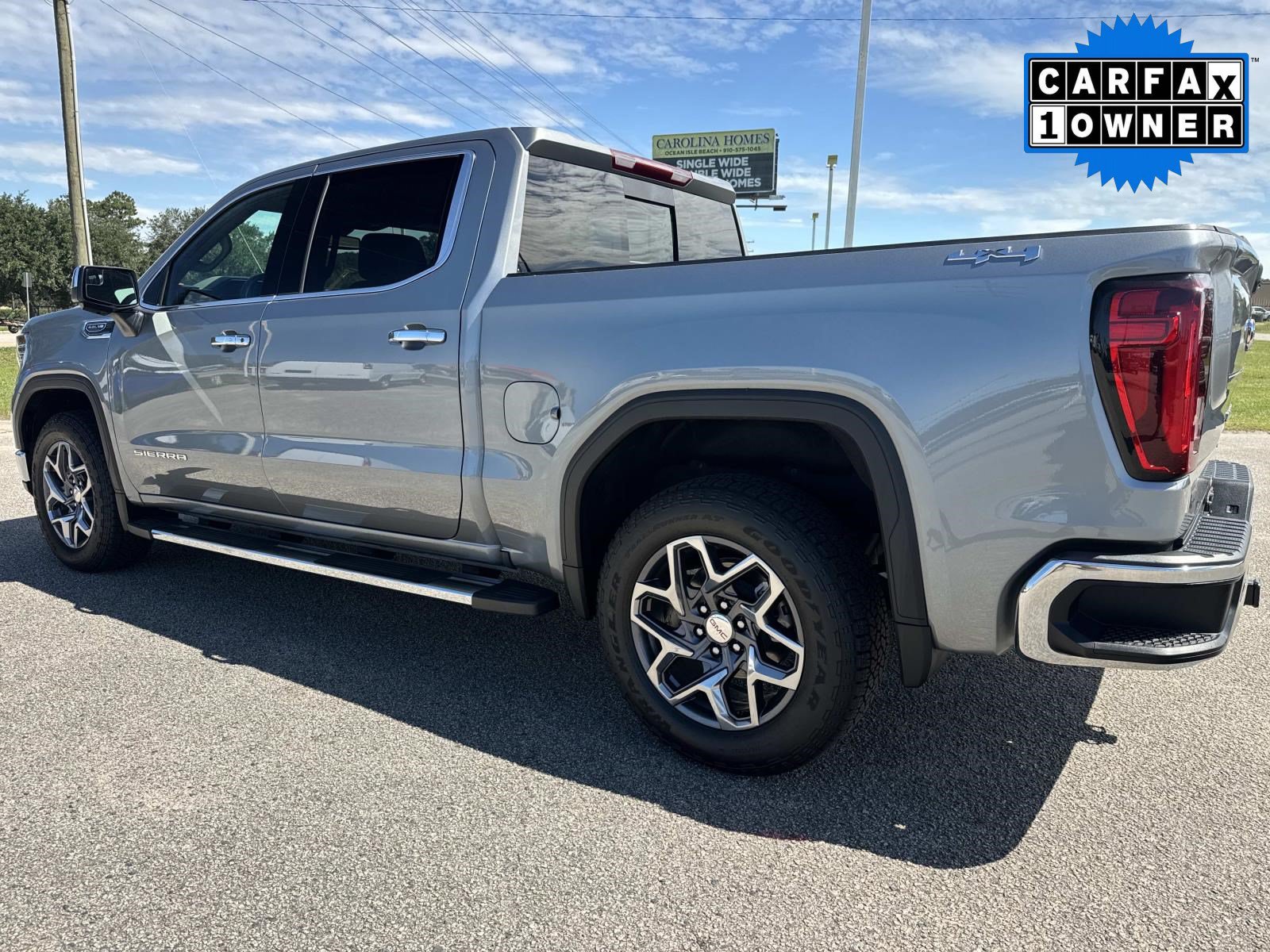 Used 2026 GMC Sierra 1500 SLT w/ SLT Premium Package AWD/4WD image 6