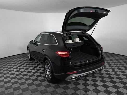 Certified 2024 Mercedes-Benz GLC 300 4MATIC image 31