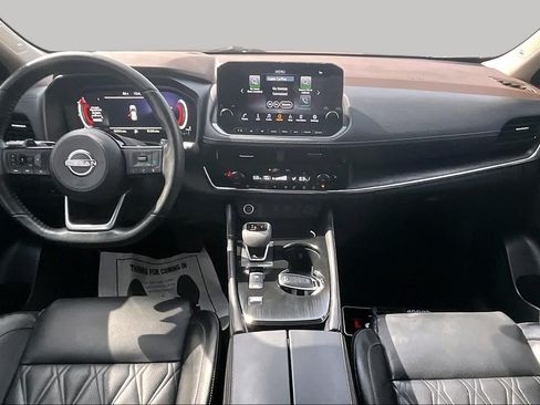 Used 2023 Nissan Rogue Platinum w/ Platinum Premium Package FWD image 16
