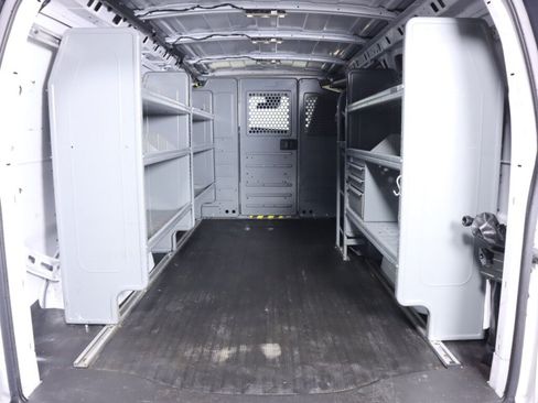 Used 2019 Chevrolet Express 2500 w/ Driver Convenience Package RWD image 28