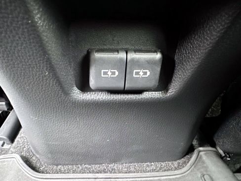 Used 2023 Toyota RAV4 XLE w/ Convenience Package AWD/4WD image 15