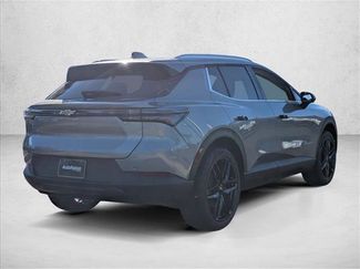 New 2026 Chevrolet Equinox EV LT video 2