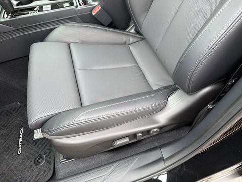 New 2026 Subaru Outback Touring AWD/4WD image 21