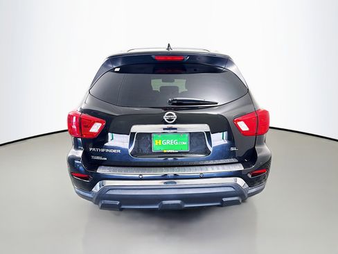 Used 2020 Nissan Pathfinder SL FWD image 8