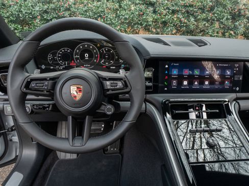 New 2026 Porsche Panamera RWD image 23
