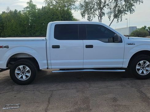 Used 2016 Ford F150 XLT AWD/4WD image 12