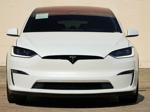 Used 2024 Tesla Model X AWD/4WD image 7