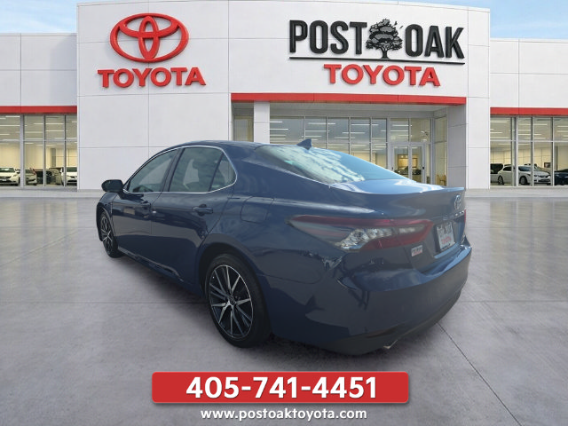 Used 2024 Toyota Camry XLE FWD image 4