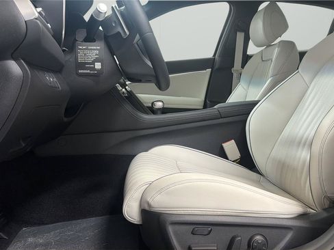 New 2026 Genesis G70 3.3T Sport Prestige AWD/4WD image 10