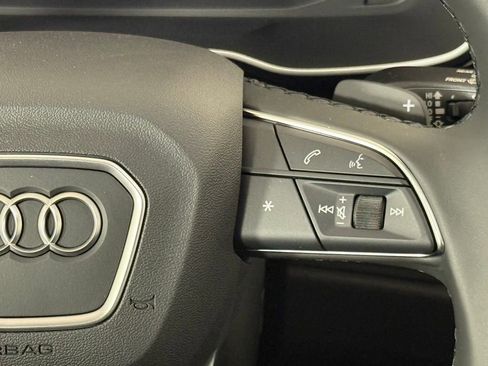 New 2025 Audi Q3 2.0T Premium image 19