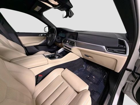 Used 2022 BMW X6 xDrive40i AWD/4WD image 30