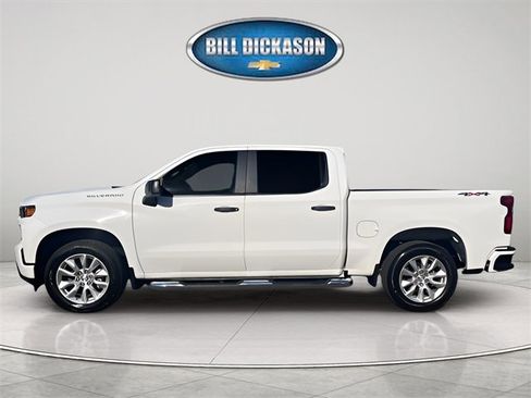 Used 2020 Chevrolet Silverado 1500 Custom w/ Custom Value Package image 4