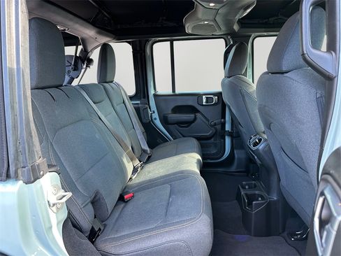 Used 2024 Jeep Wrangler Sport image 13
