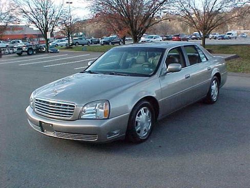 Used 2004 Cadillac De Ville image 4