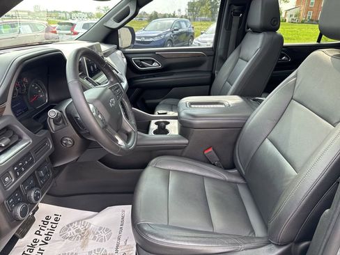 Used 2021 Chevrolet Tahoe Z71 w/ Z71 Signature Package AWD/4WD image 27