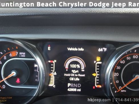 Used 2021 Jeep Wrangler Unlimited Sport image 17