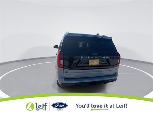 Used 2025 Ford Expedition Active image 9