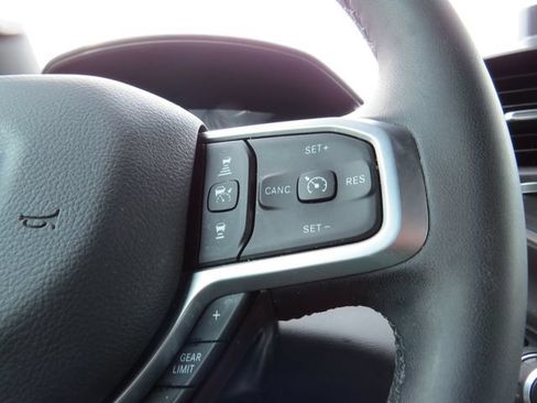 Used 2025 RAM 1500 Big Horn AWD/4WD image 21
