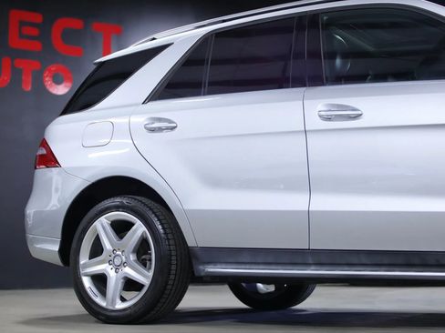 Used 2015 Mercedes-Benz ML 400 4MATIC image 2