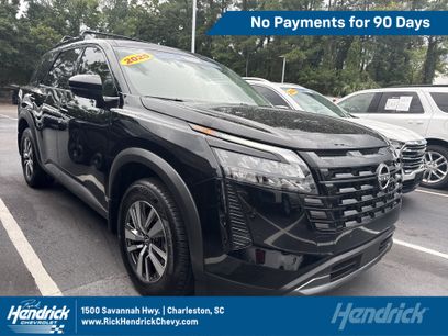 Used 2026 Nissan Pathfinder SL