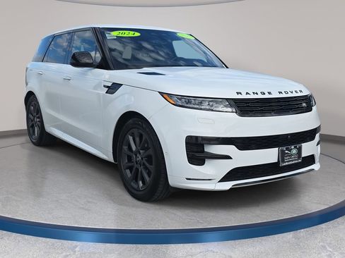Certified 2024 Land Rover Range Rover Sport Dynamic SE image 3