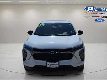 Used 2025 Chevrolet Trax RS w/ Driver Confidence Package