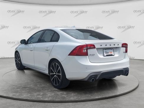 Used 2018 Volvo S60 T5 Dynamic w/ Vision Package FWD image 5