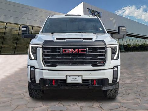 Used 2024 GMC Sierra 2500 AT4 w/ AT4 Premium Plus Package image 8
