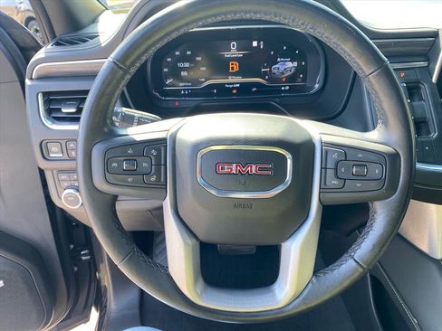 Used 2022 GMC Yukon SLT w/ SLT Premium Package AWD/4WD image 10