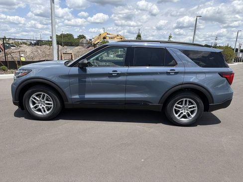 New 2026 Ford Explorer Active w/ Active Comfort Package RWD image 7