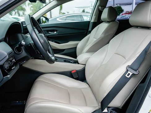 Used 2023 Honda Accord Touring image 17