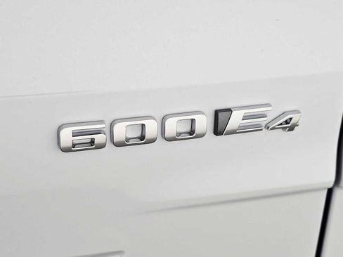 New 2026 Cadillac Lyriq Sport image 13